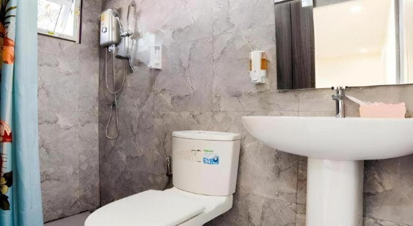 5 Diamond 2* Bangkok